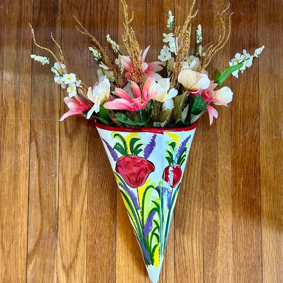 Vintage Spanish Wall Pocket Planter by Cerámicas Anoru | Hand-Painted Pottery - Picture 1 of 15